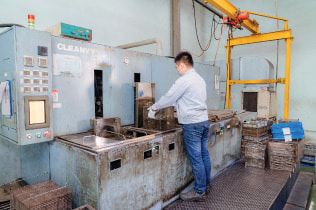 TẨY RỬA